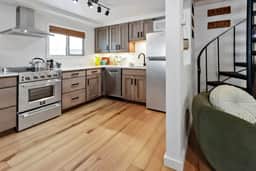 Pine unit 2 Butte view-creek-big yard-dog friendly 10 minutes DT Durango! - Image 4