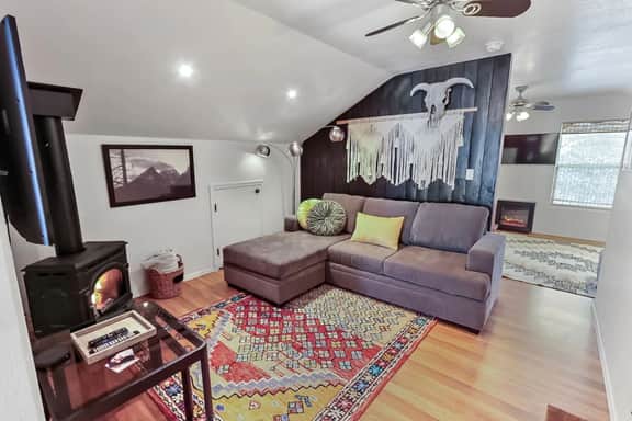Cottonwood unit 5 Butte view-creek-big yard-dog friendly 10 minutes DT Durango! - Image 3