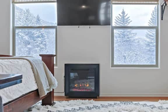 Cottonwood unit 5 Butte view-creek-big yard-dog friendly 10 minutes DT Durango! - Image 4