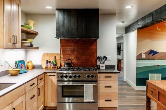 Ponderosa unit 6 Butte view-creek-big yard-hot tub-pet friendly 10 min DT Durango! - Image 5