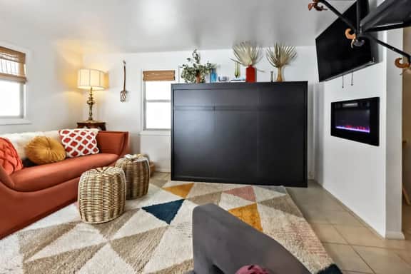 Spruce unit 1 Butte view-creek -big yard- dog friendly 10 minutes DT Durango! - Image 3